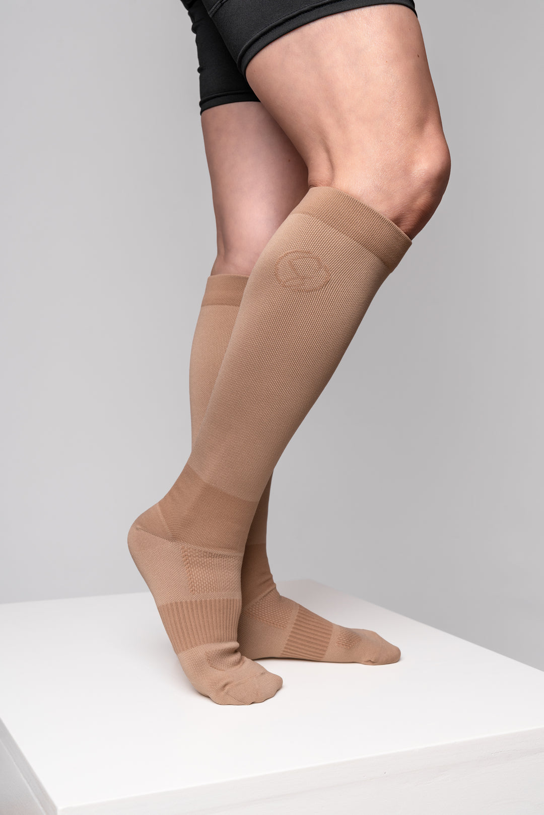 Knee High Compression Socks for Men & Women – Circulation Support, Athletic & Travel, Running, Gray